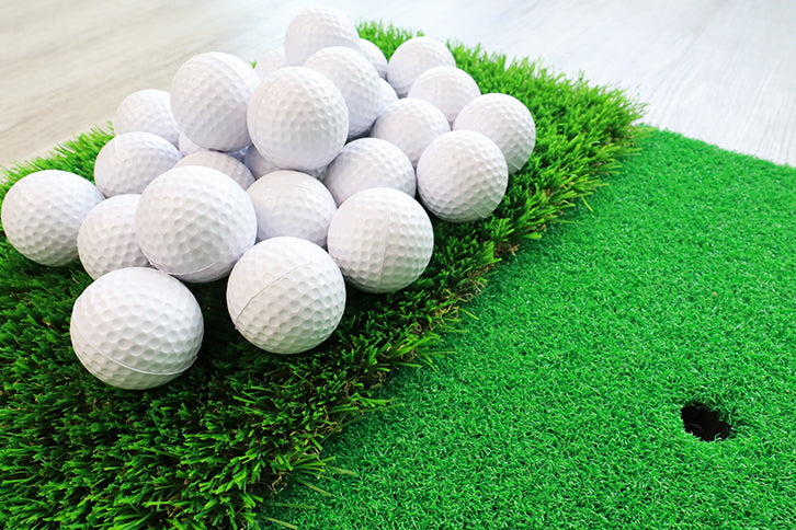 25 weiße Indoor Golfbälle – GolfErfolg